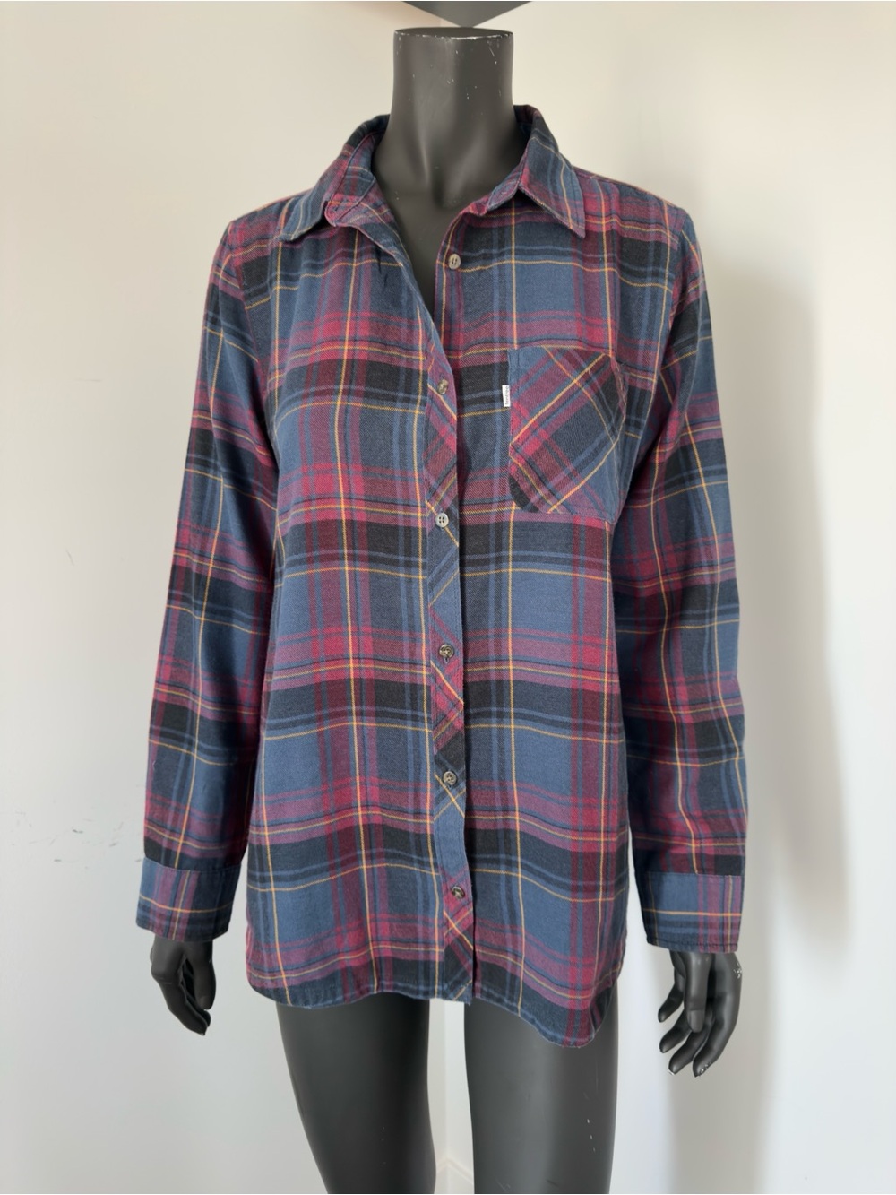 268. tentree Blue and Burgundy Plaid Button-Down Shirt
